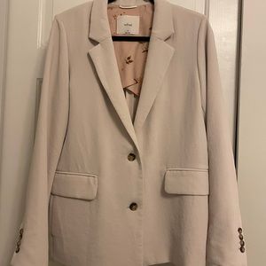 Aritzia Wilfred soft blazer